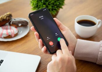 Poucos sabem, mas Iphone tem função especial para evitar números que ligam toda hora