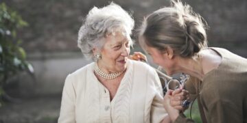Alzheimer: o primeiro tipo de lembrança que desaparece e quase ninguém percebe