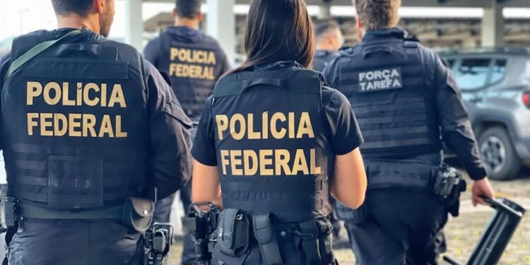 Quanto os policiais federais vão ganhar neste mês? Confira os valores chocantes