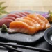 Salmão ou atum: qual escolher para perder peso, ganhar energia e proteger a saúde
