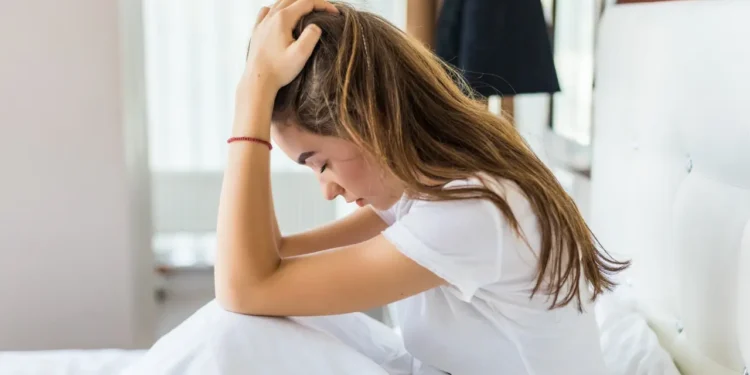 Pesquisadores alertam: isso está destruindo a juventude do seu cérebro