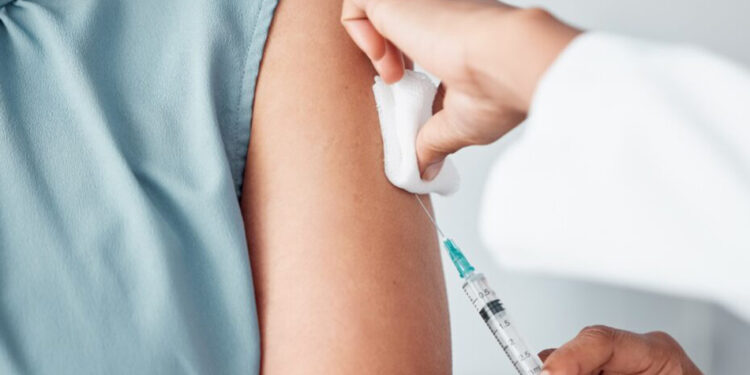 Descoberta científica histórica: Vacinas contra COVID-19 agora são a chave para derrotar o câncer