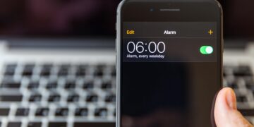 Não é Radar: o som de alerta do iPhone que os cientistas recomendam para acordar com menos estresse