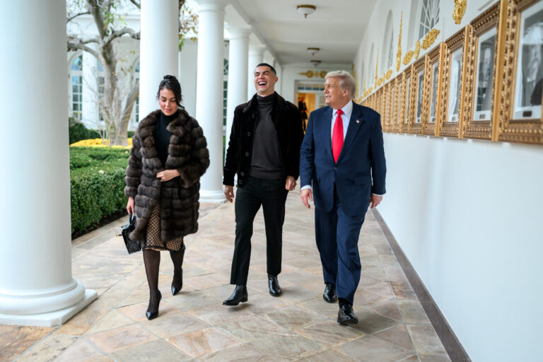 Cristiano Ronaldo participa de jantar com Trump na Casa Branca