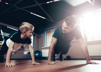 A partir de qual idade a criança pode fazer academia?