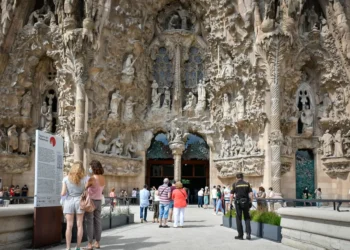 Novo recorde: esta igreja foi consagrada como a mais alta do mundo, com 172 metros