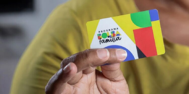 Cuidado: comprar um carro pode fazer você perder o Bolsa Família