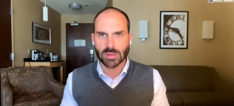 Eduardo já não acha Tarcísio tão ruim assim...