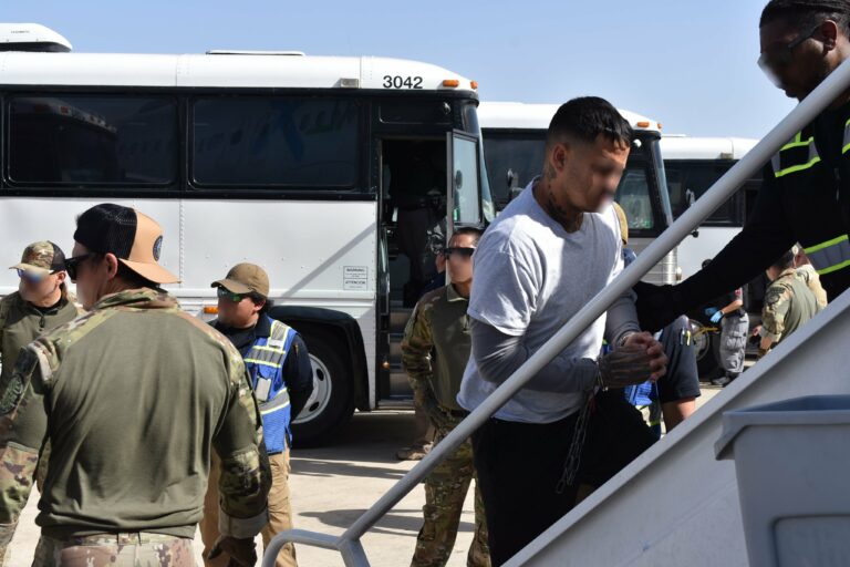 O braço violento de Maduro na América Latina