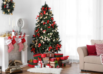 Onde colocar a árvore de Natal para atrair dinheiro em 2026, segundo o Feng Shui