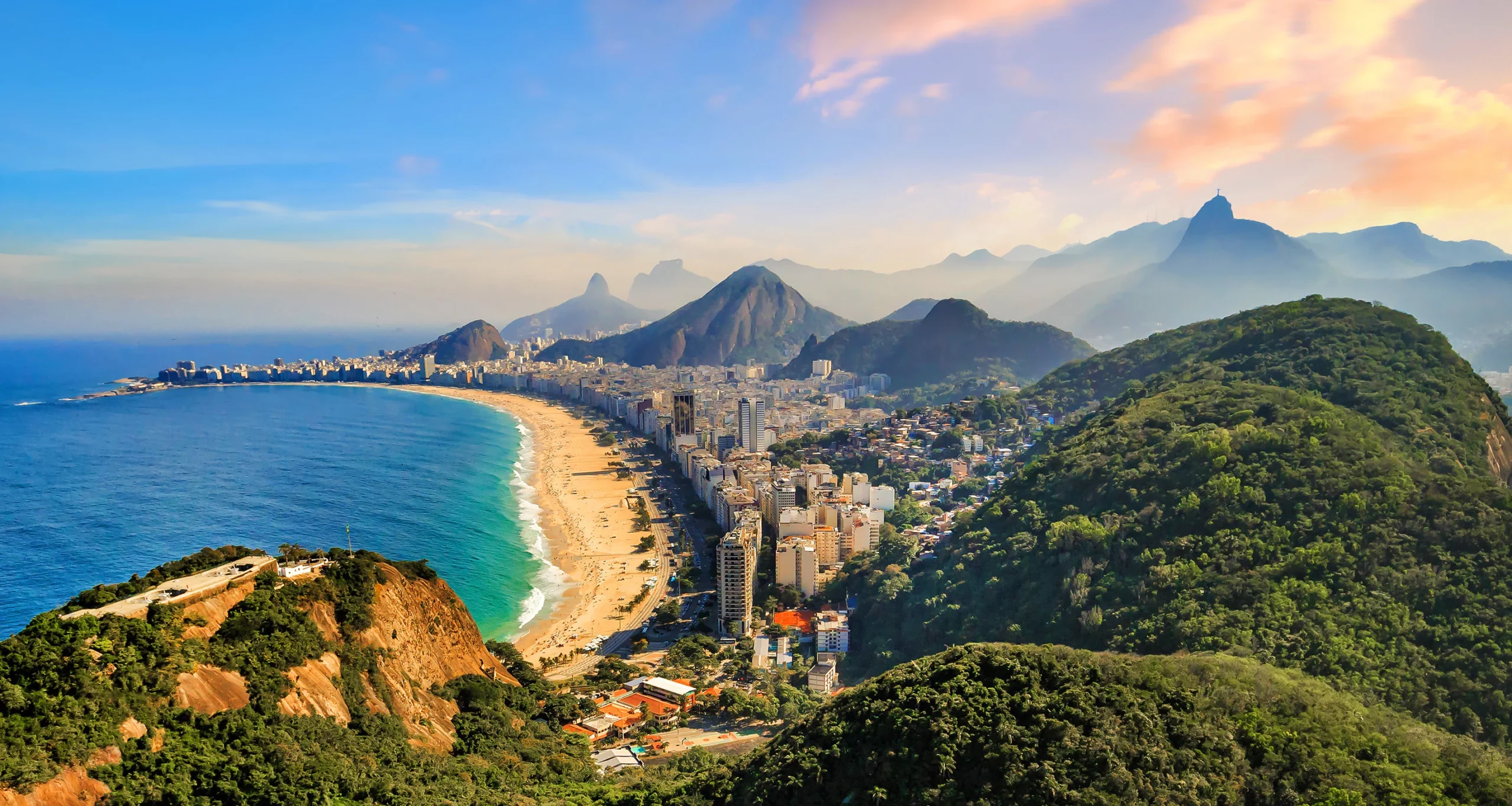 Turistas do mundo todo querem passar o Ano Novo nessa cidade brasileira considerada uma das mais lindas do planeta
