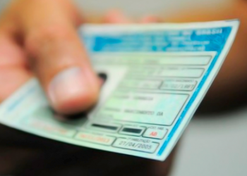 Erro "bobo" no trânsito brasileiro gera multa de mais de R$ 800 e suspensão da carteira de motorista