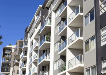 Alerta para quem vive em condomínios: nova cobrança que começa agora em 2026