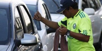 Novo projeto aprovado elimina de vez a atuação dos flanelinhas nas ruas