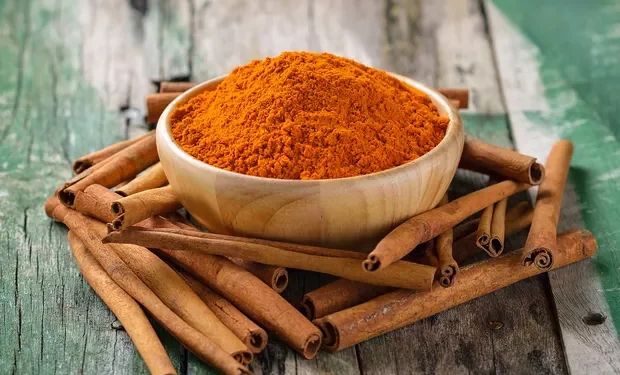 Misturar canela e vinagre: por que recomendam fazer isso e para que serve