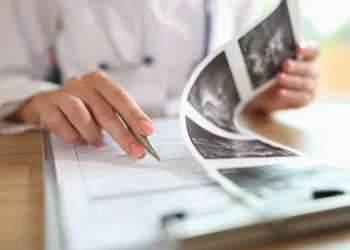 Nova tecnologia supera médicos e identifica câncer com precisão impressionante