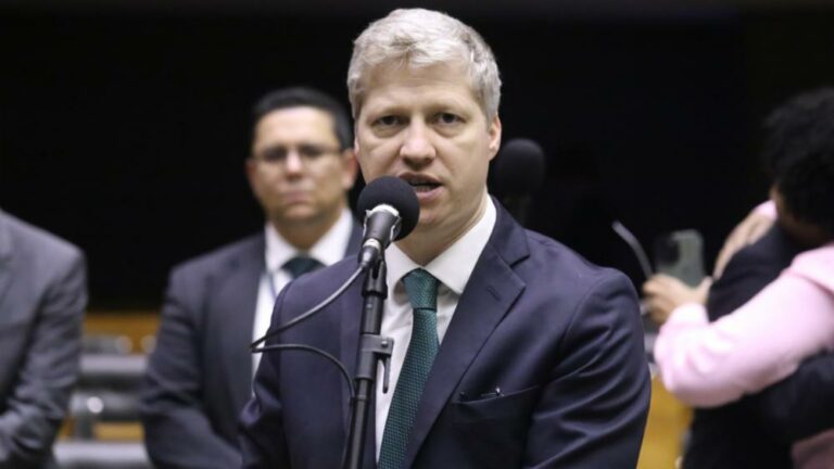 Novo quer anular portaria do Itamaraty que amplia uso de sigilo