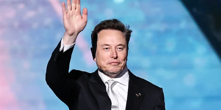 Após nova previsão de Elon Musk, fãs abandonam o trabalho e esbanjam dinheiro sem medo