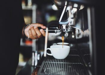 É verdade que tomar café acelera o metabolismo?