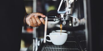 É verdade que tomar café acelera o metabolismo?