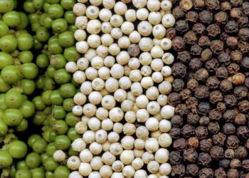 Pimenta que melhora o humor e aumenta a libido pode ser facilmente encontrada nos supermercados brasileiros