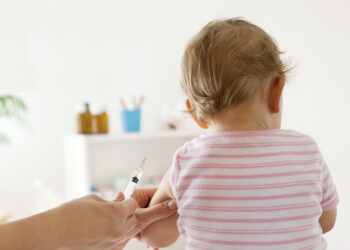 Governo gastou mais de R$ 1 bilhão para comprar vacina que protege os bebês de uma doença perigosa