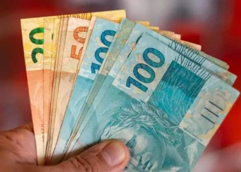 Trabalhadores podem ganhar mais de R$2.000,00 mensais com novo benefício do governo
