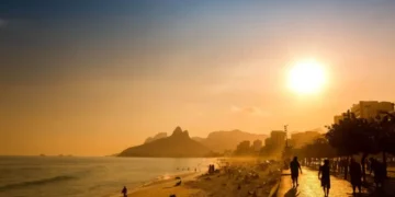 Especialistas pedem que o Brasil se prepare para o aumento da temperatura e um "calor insuportável"