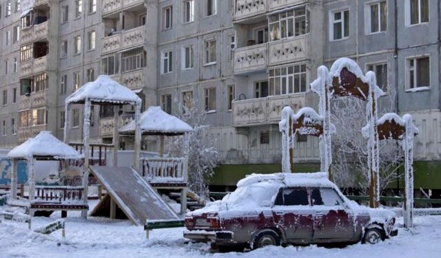 Cidade mais fria do planeta tem menos de 1.000 moradores, 9 meses de inverno e temperaturas de quase –50°C