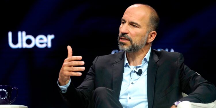 Líder da Uber revela mudança que vai acabar com o emprego dos motoristas