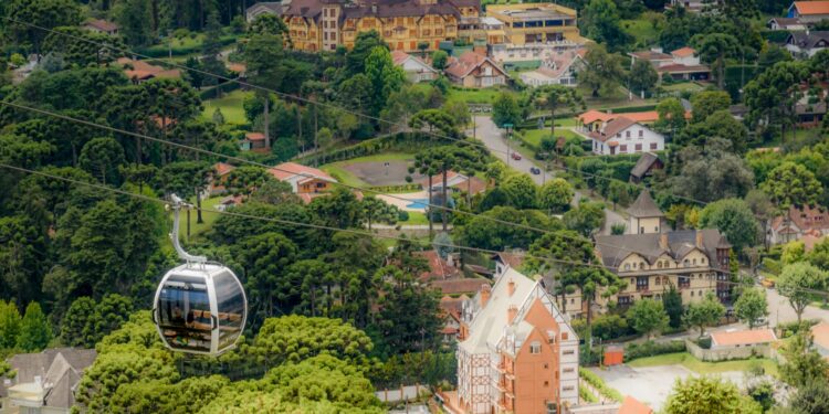 Cidade mais alta do Brasil é perfeita para os apaixonados por frio e chega a registrar temperaturas negativas no inverno