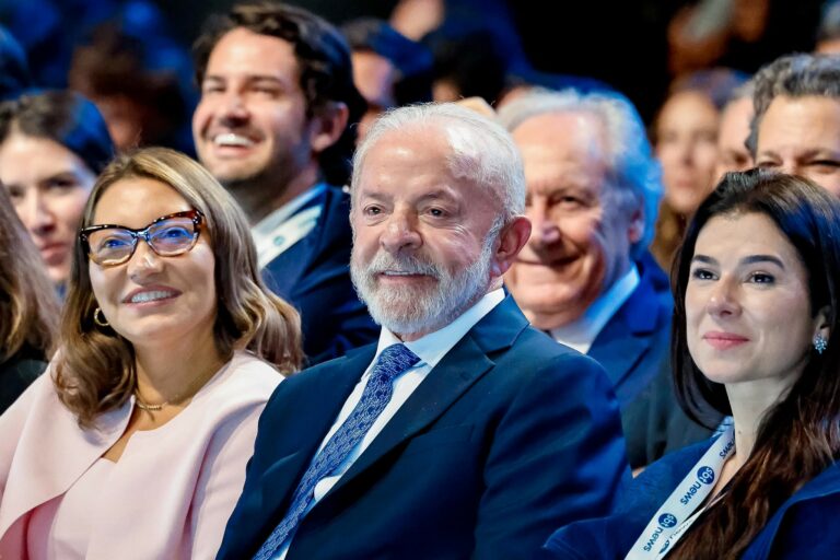 54% acham que Lula se saiu melhor no tarifaço, indica Quaest