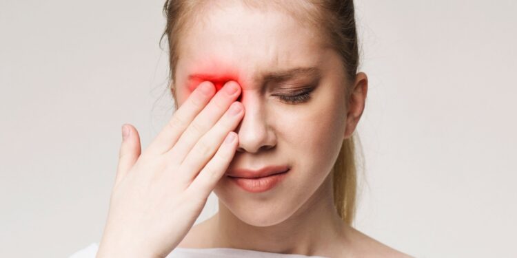 Eu entendi tarde demais porque nunca se deve coçar os olhos