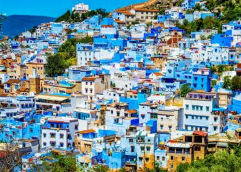 "Cidade mais azul do mundo" tem mais de 500 anos e é conhecida por ser a vilã dos mosquitos