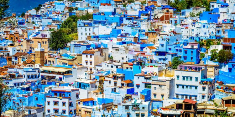 "Cidade mais azul do mundo" tem mais de 500 anos e é conhecida por ser a vilã dos mosquitos