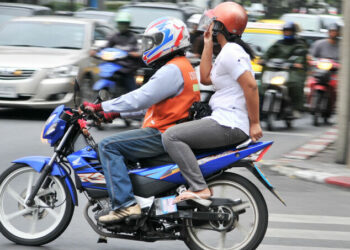 Projeto já foi aprovado e obriga motoristas de aplicativo a cumprirem 5 novas exigências