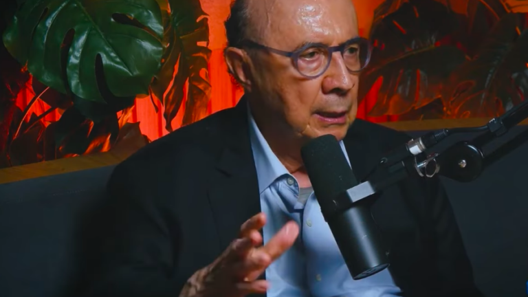 "Resta ao BC cumprir seu papel", diz Meirelles