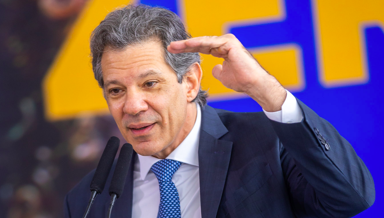 Para Haddad, a culpa ainda é de Campos Neto