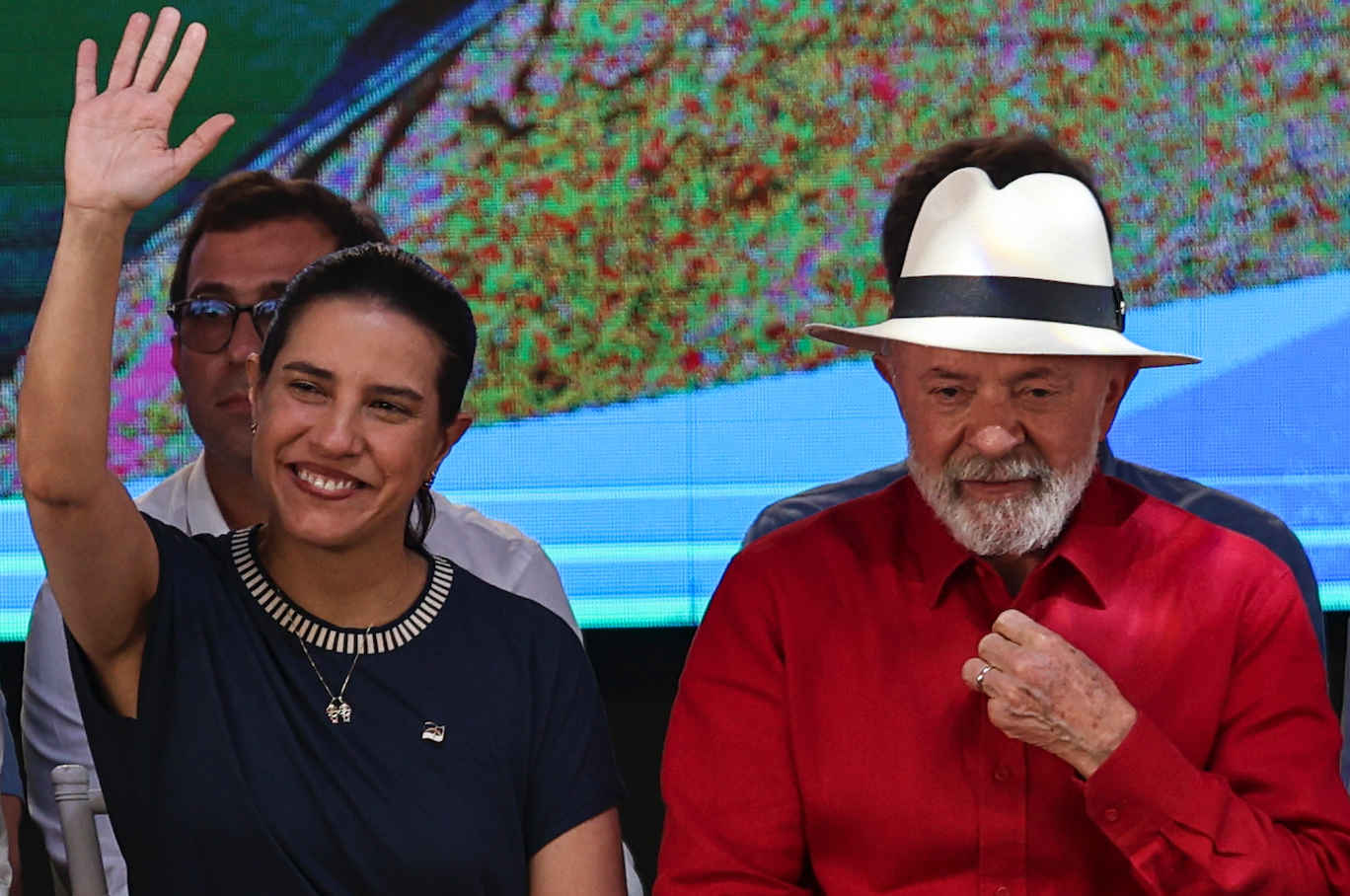 Raquel Lyra recupera parte do terreno perdido para Campos