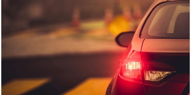 Lei da seta: regras já estão valendo e quem infringir receberá multa de R$ 195