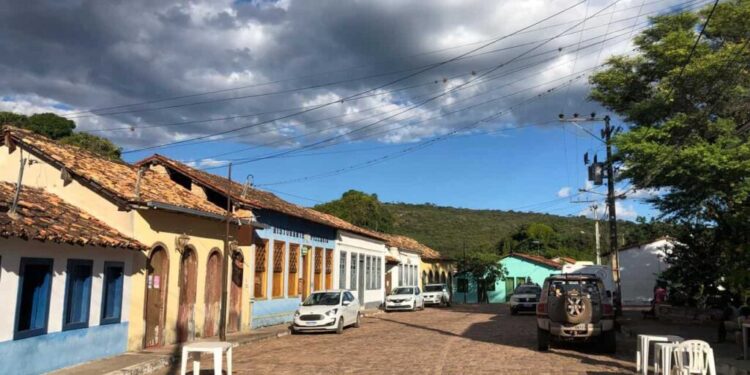 Cidadezinha no interior da Bahia com pouco mais de 300 moradores tem cenário de filme e parece um lugar "mágico"
