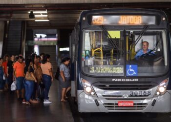 A partir de 14/12, tarifa zero entra em vigor e passagem do ônibus vai ficar de graça