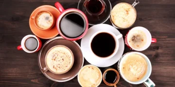 Médico revela 2 bebidas ricas em antioxidantes que ficam prontas em minutos e ajudam a prevenir o AVC