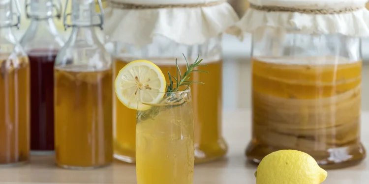 A bebida conhecida como "ouro líquido" que ganhou fama por ajudar o intestino e prevenir a diabetes