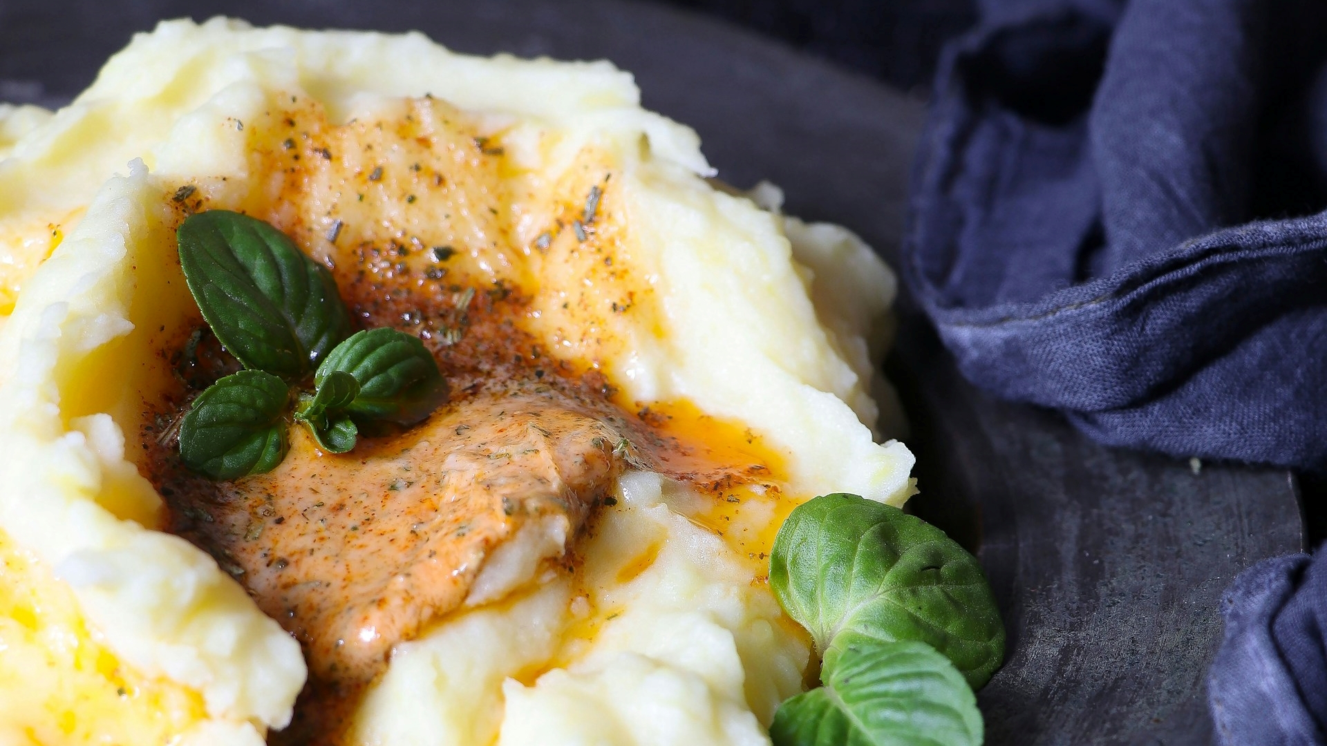 A melhor mistura de tempero que usa 2 ingredientes e realçar os sabores do seu purê de batata