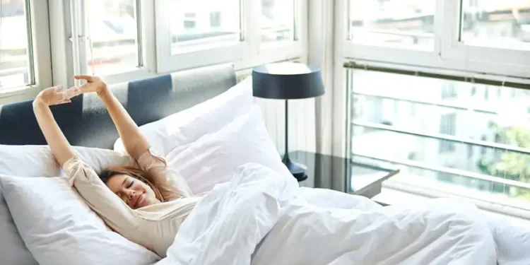 O que significa quando uma pessoa sempre acorda antes do despertador tocar?