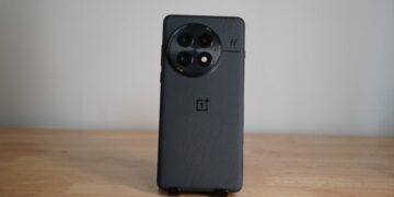 Celular com a melhor bateria do mundo é de marca “desconhecida” e dura até 21h longe da tomada