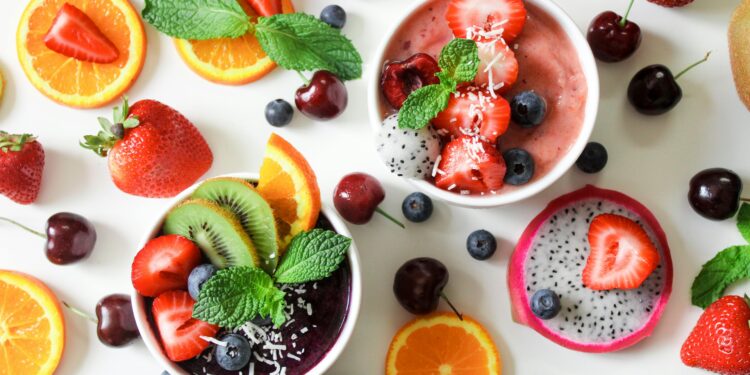 Fruta esquecida por muitos brasileiros tem sabor agridoce e ajuda na perda de peso