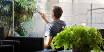 O que significa odiar fazer faxina, segundo a psicologia