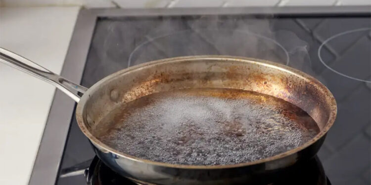 Como limpar as queimaduras da panela sem esforço e de forma eficaz